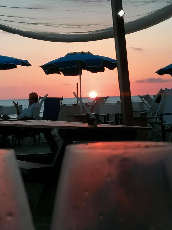 Residenze Ohana Fiumicino Buitenkant foto